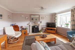 Sitting Room- click for photo gallery